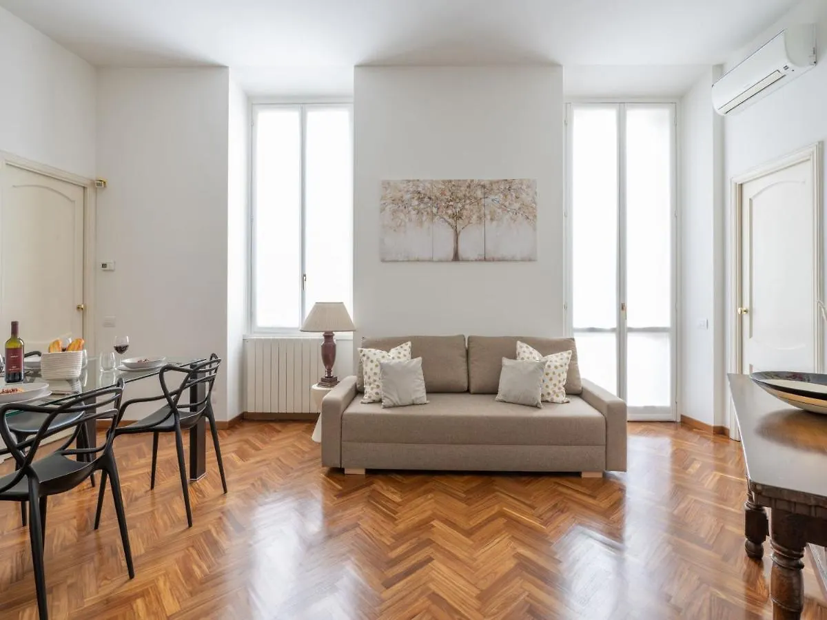The Best Rent - Gorgeous Two-Bedroom Apartment In Porta Nuova District Milán