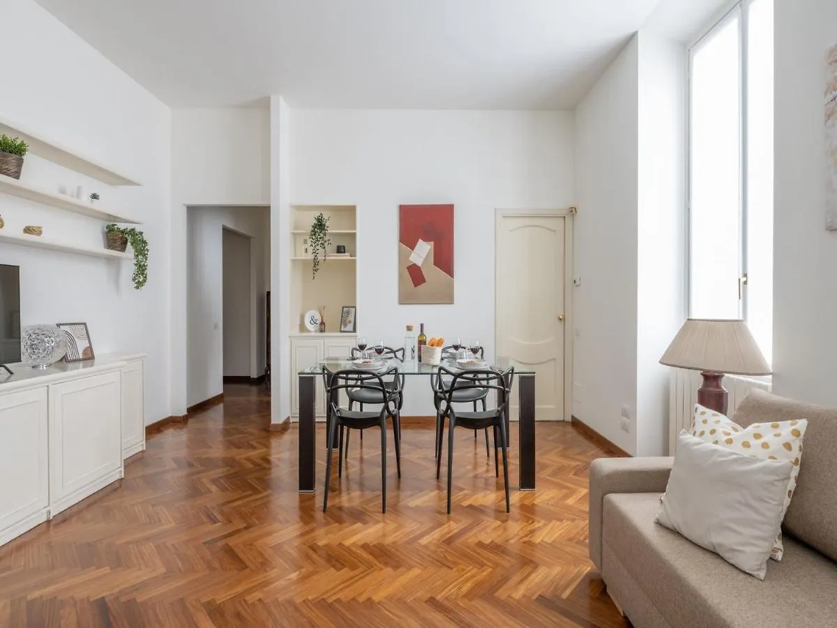 The Best Rent - Gorgeous Two-Bedroom Apartment In Porta Nuova District Milan